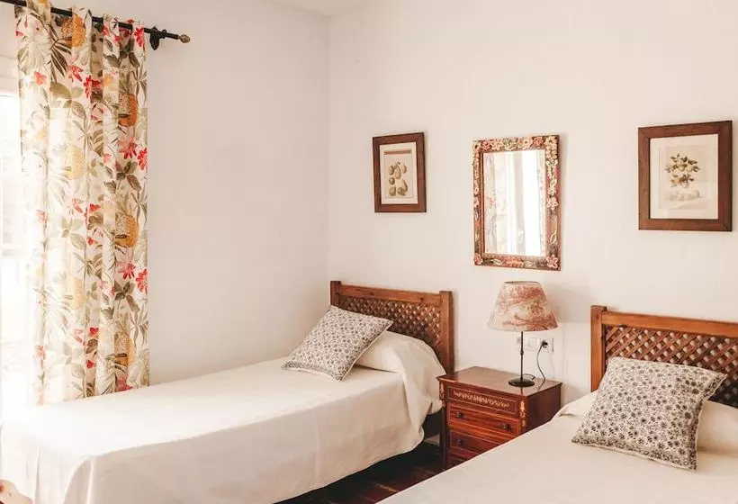 Casa De Campo Dehesa De Las Yeguas