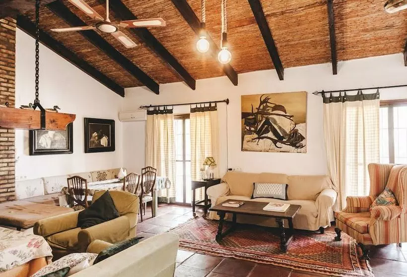 Casa De Campo Dehesa De Las Yeguas