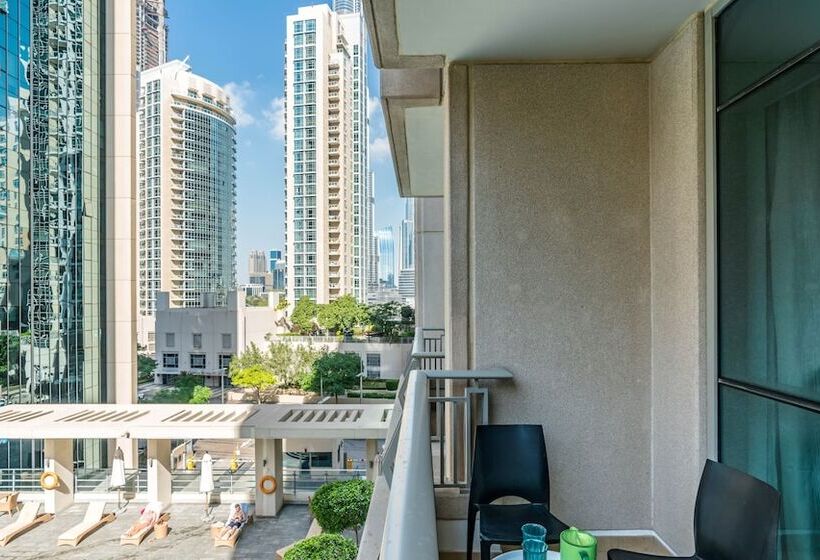 Dream Inn Dubai  Boulevard Central