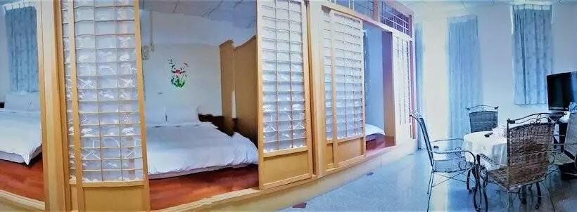 Guan's Garden Bed & Breakfast