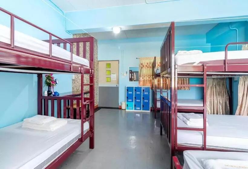 Hatyai Dee Hostel
