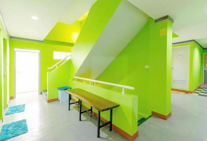 Hatyai Dee Hostel