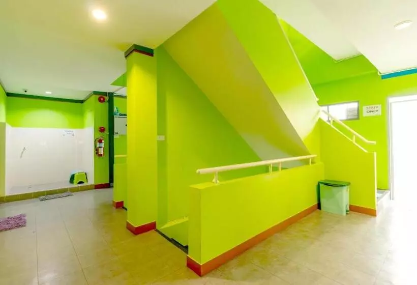 Hatyai Dee Hostel