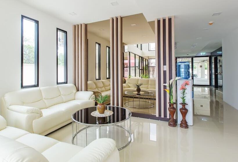 فندق B2 Ubon Premier