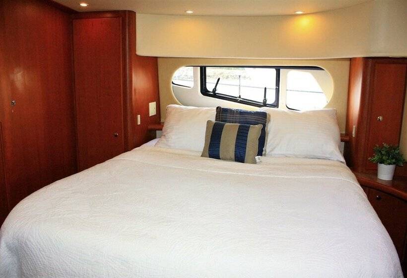 ホテル Dockside Boat & Bed Long Beach