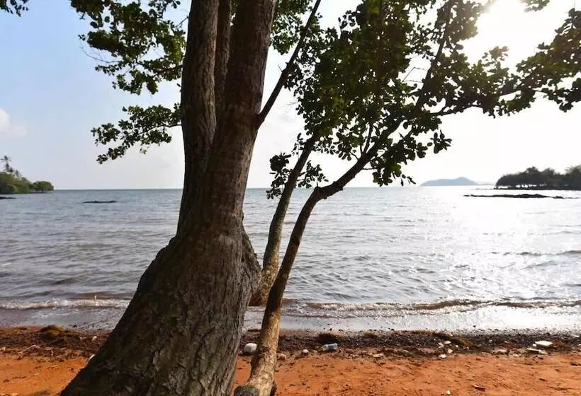 Hotelli Naivacha Tent Koh Mak