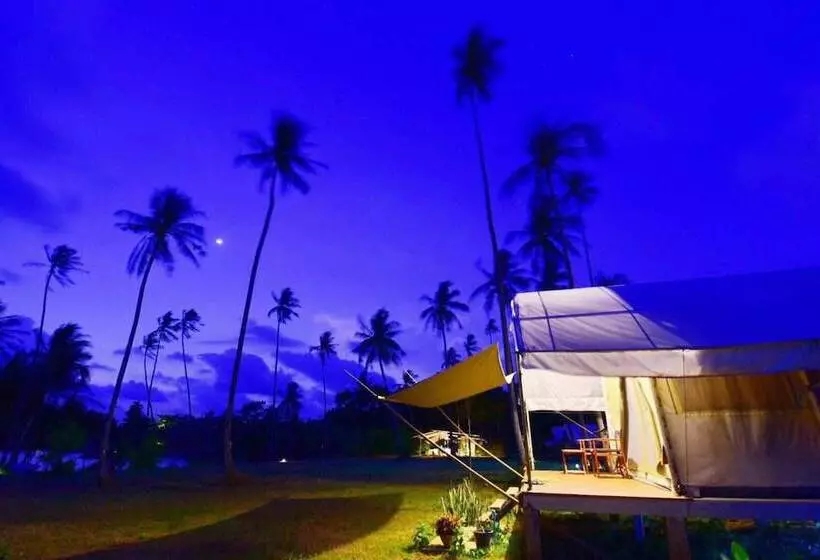 Hotelli Naivacha Tent Koh Mak