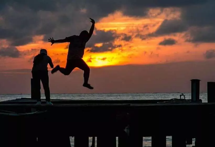 Hotelli Naivacha Tent Koh Mak