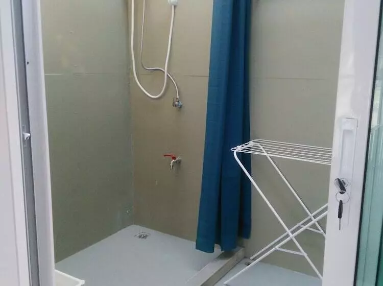 Hotelli Naivacha Tent Koh Mak