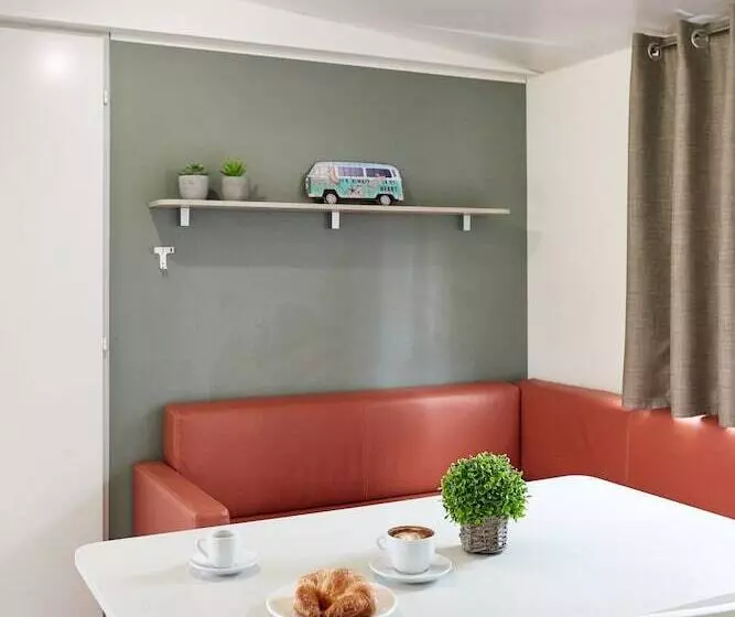 ホテル Taiga Delta De L Ebre