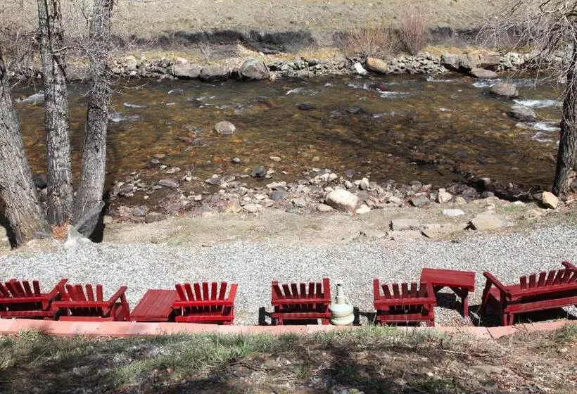 Motelli Argo Inn And Suites