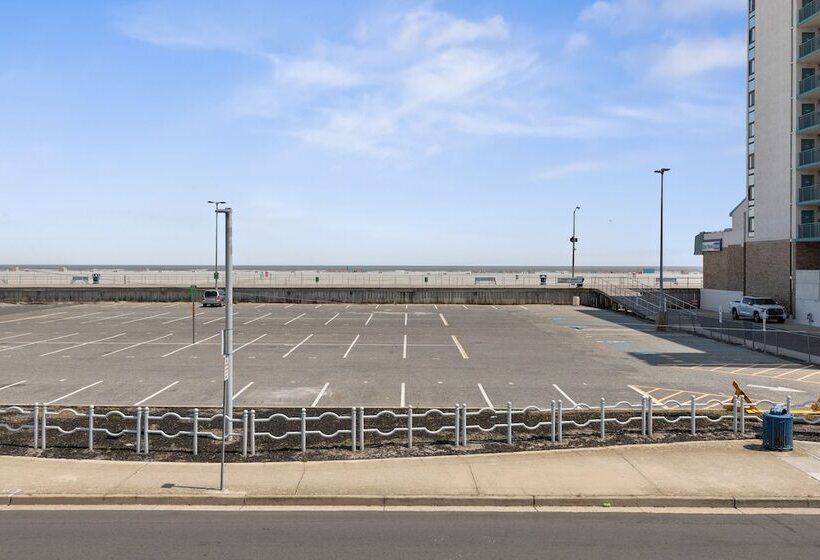 מוטל The Beach House