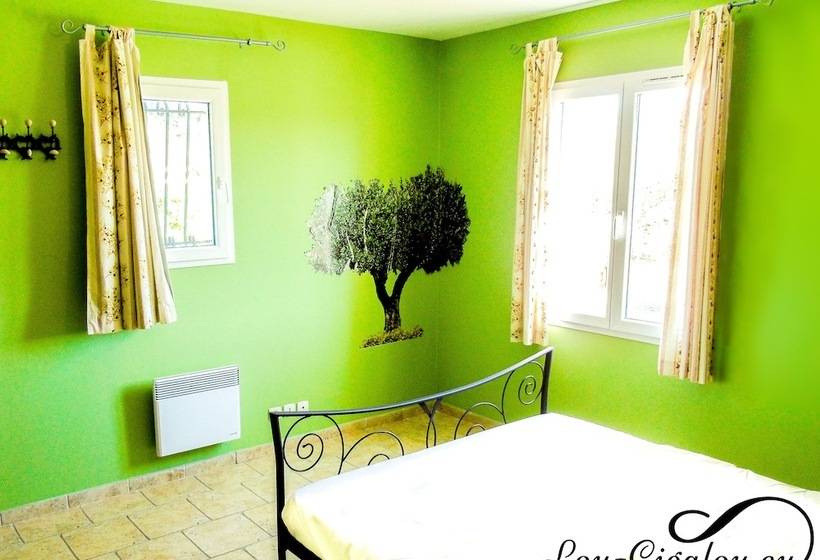 ペンション Lou Cigalou