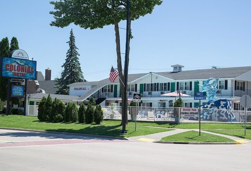 Colonial Motel