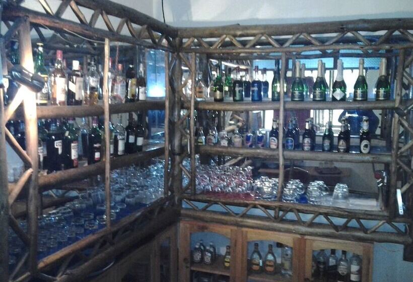 فندق Flamingo Safari Lodge