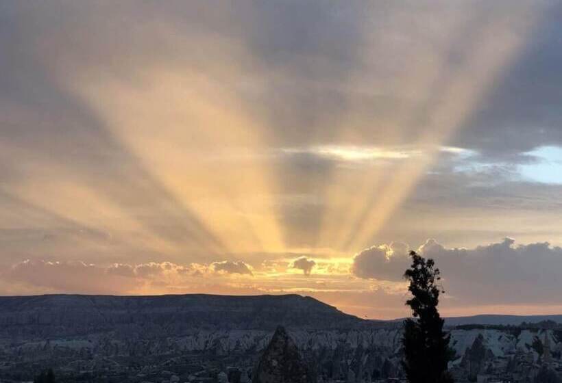 ホテル Avlu Cave House