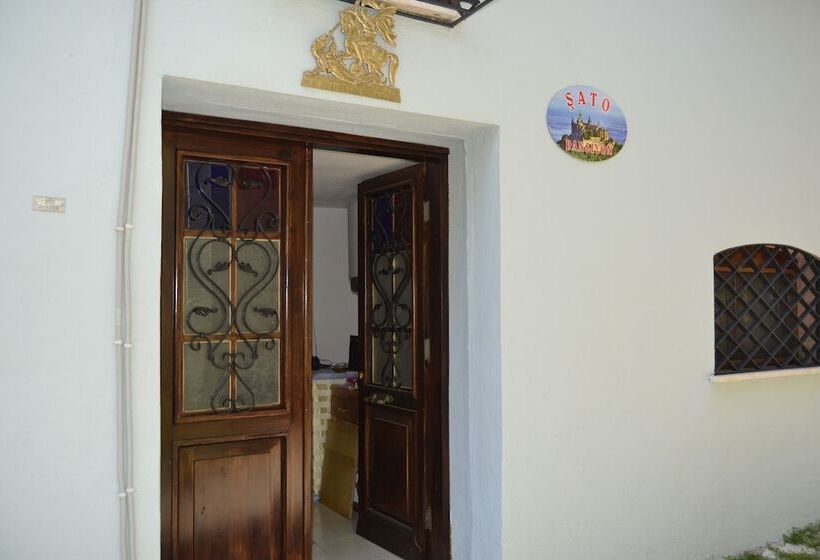 בית מלון כפרי Sato Pansiyon