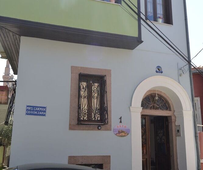 בית מלון כפרי Sato Pansiyon