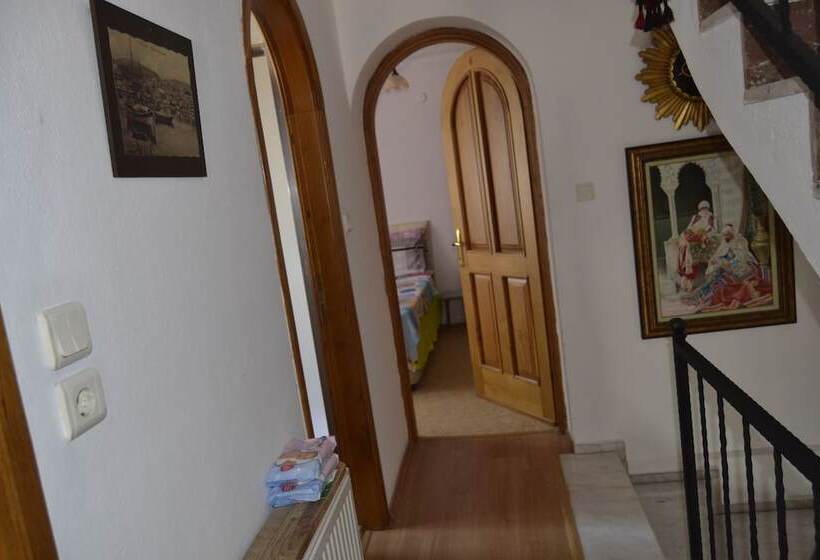 בית מלון כפרי Sato Pansiyon