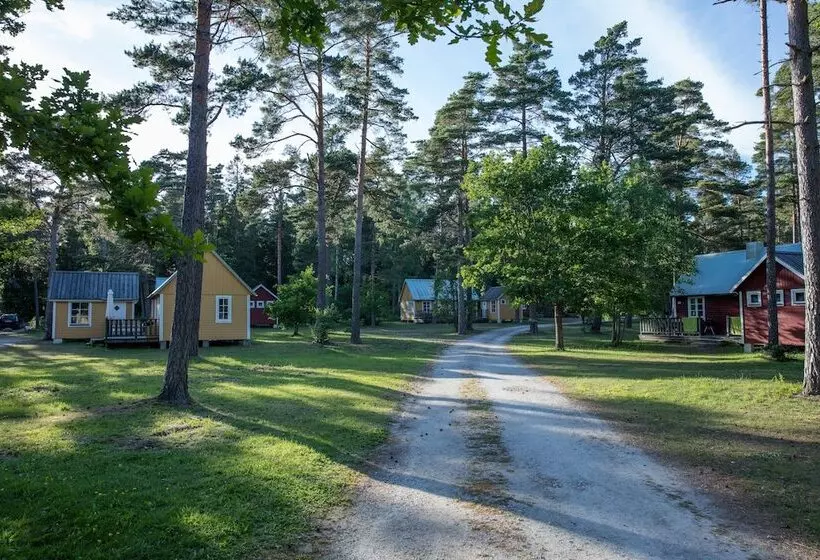 Ljugarns Semesterby