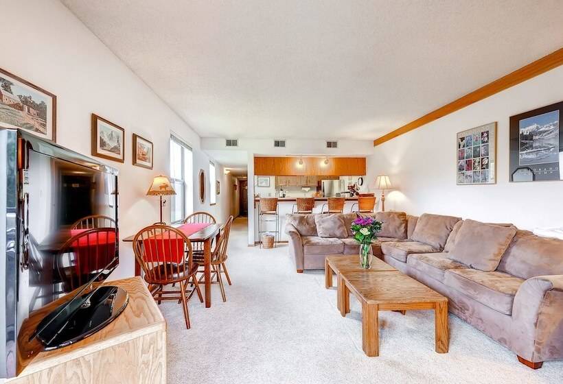 Mountainside Condominiums By Crmr