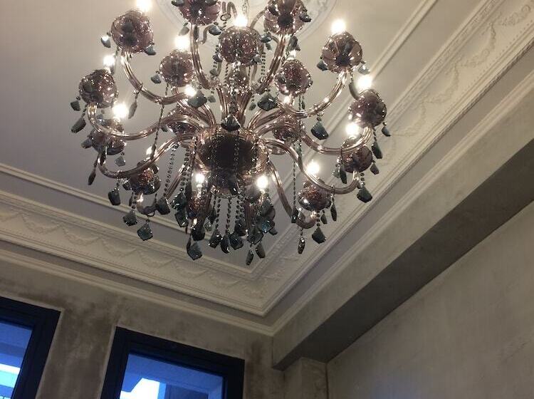 پانسیون Angel Wings Inn