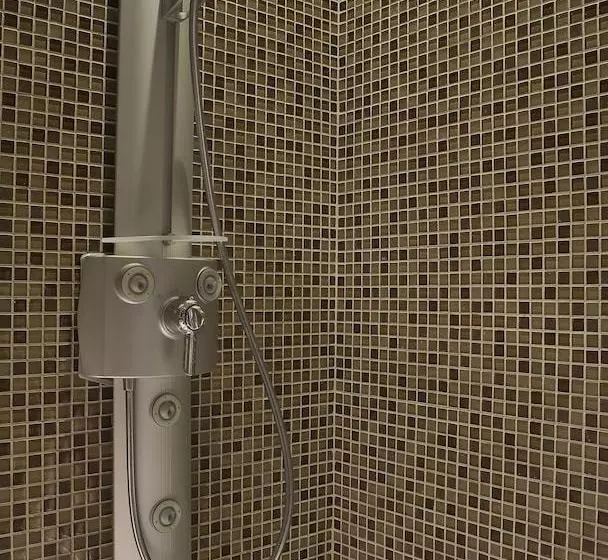 The Croff House Bed & Breakfast