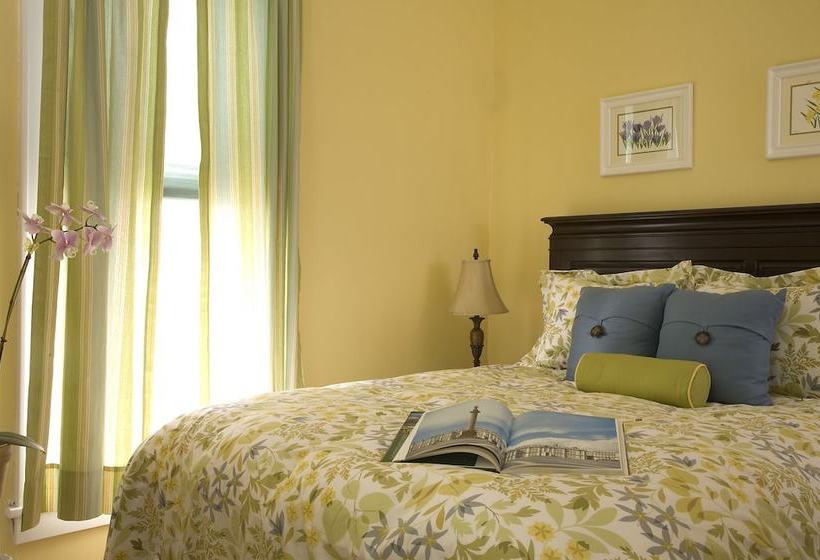 The Croff House Bed & Breakfast