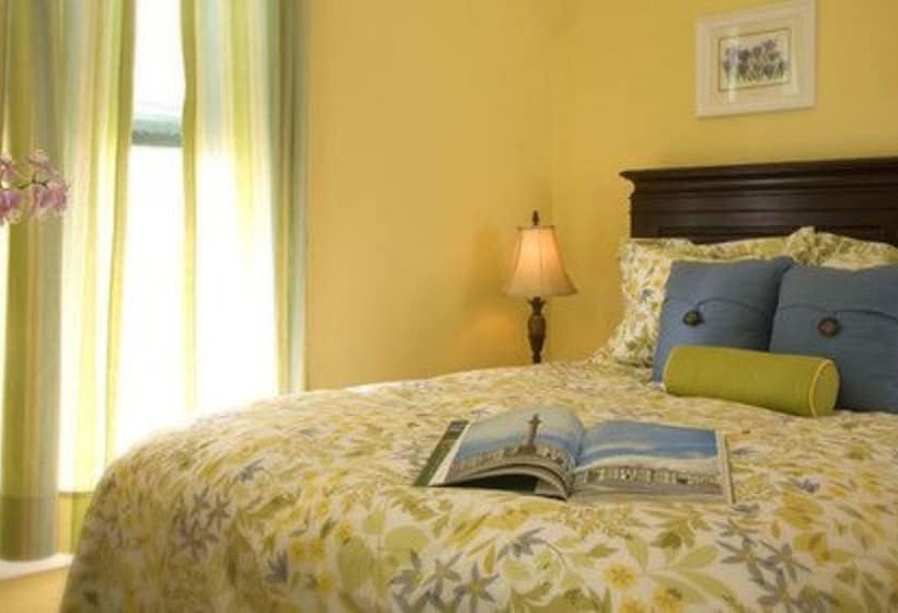 The Croff House Bed & Breakfast