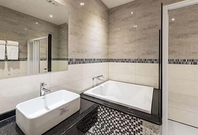 Wei Feng Exquisite Motel Pintung Branch