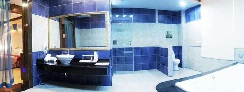 Wei Feng Exquisite Motel Pintung Branch