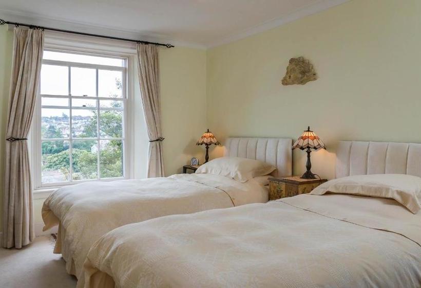 مبيت وإفطار Lammas Park House