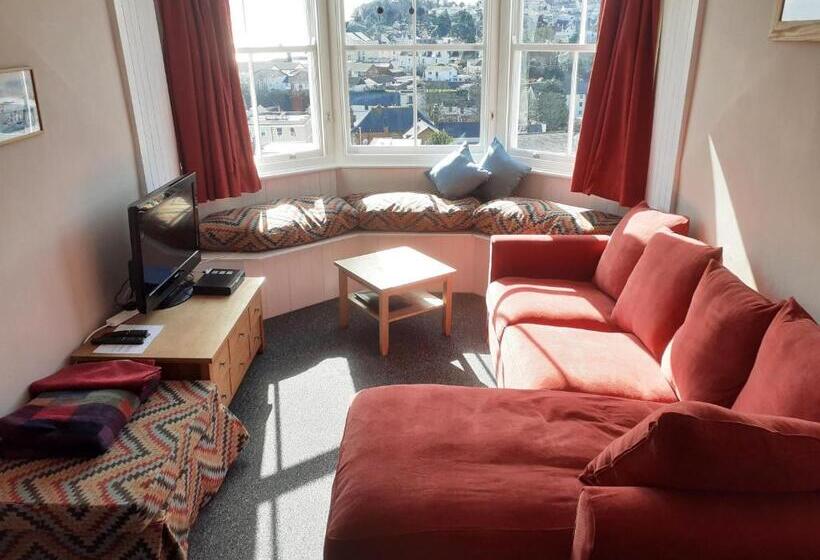 مبيت وإفطار Lammas Park House