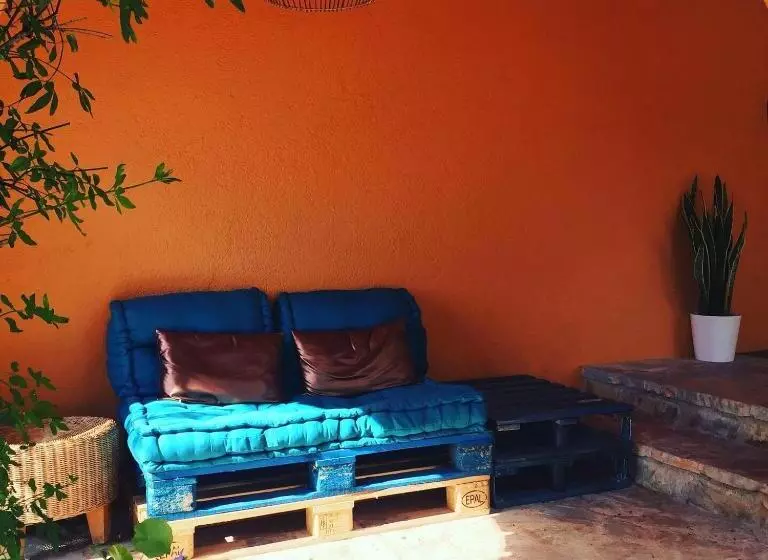 Aamiaismajoitus (B&B) Lou Candelou