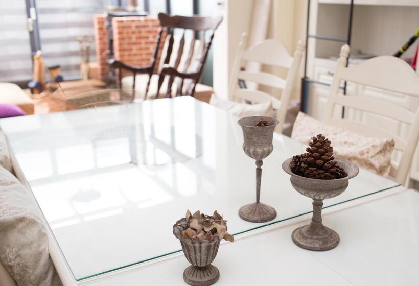 تختخواب و صبحانه Wei Sen House