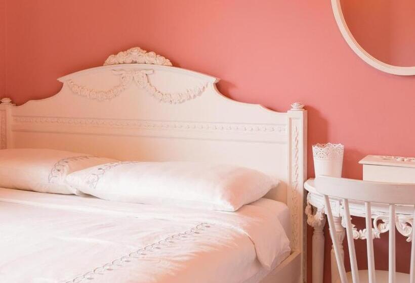 تختخواب و صبحانه Wei Sen House