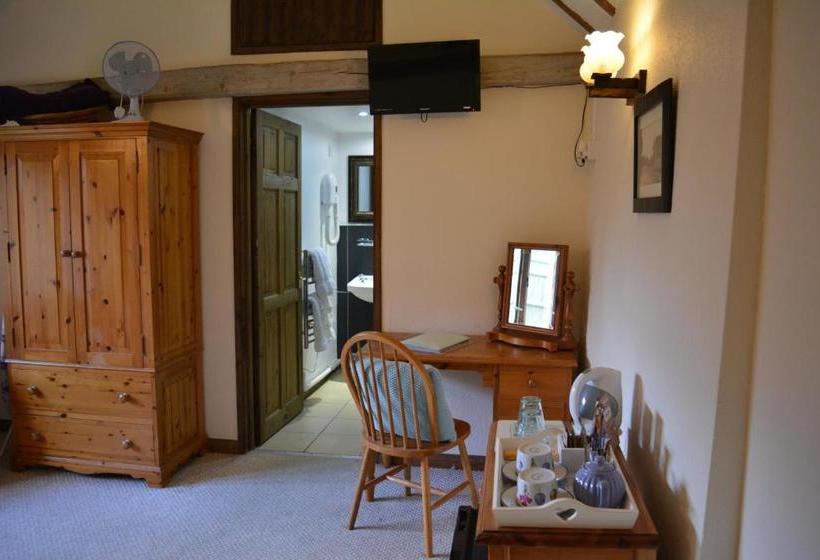 فندق فئة نجمة واحدة The Bell At Iden