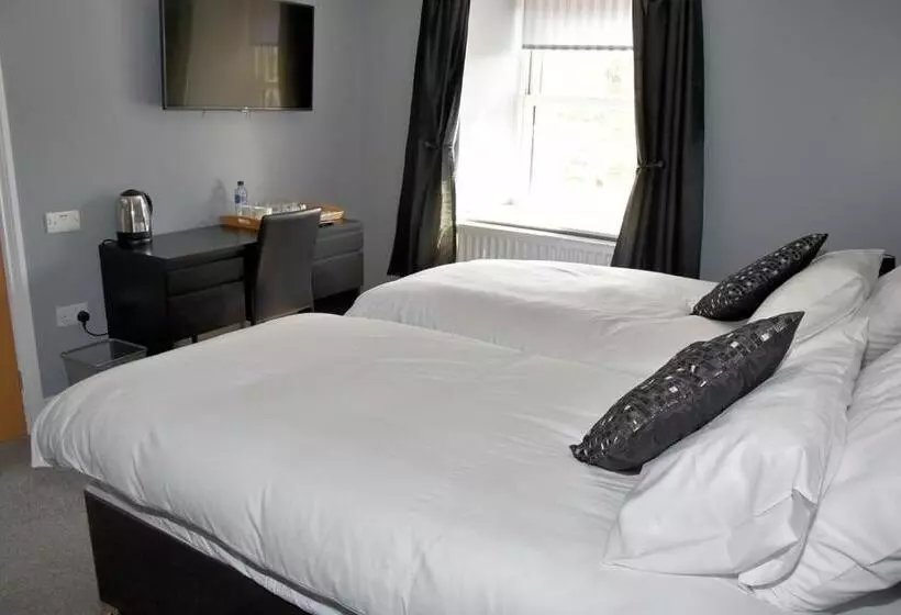 Hostelli The Red Lion