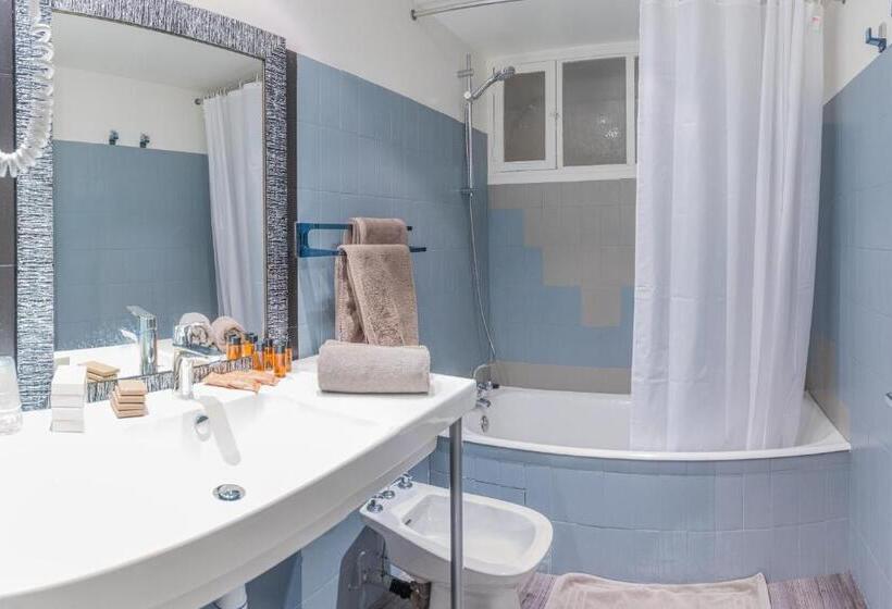 Отель Alpazur Val Cenis