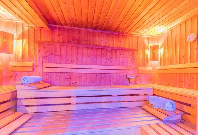 Отель Alpazur Val Cenis