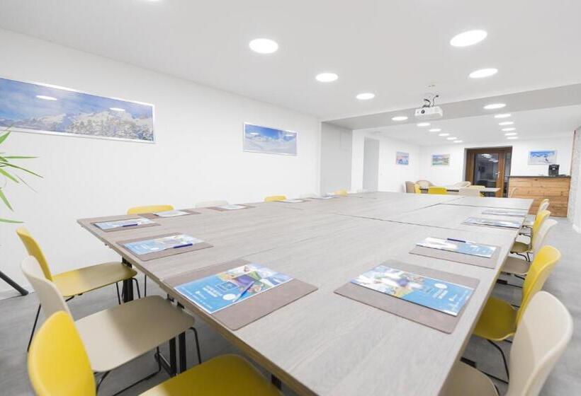 Отель Alpazur Val Cenis