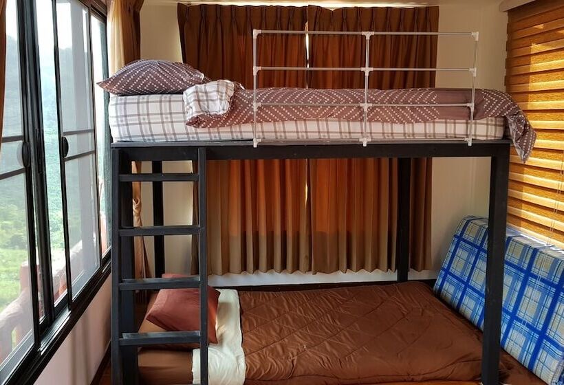 בית מלון כפרי Seemok Resort