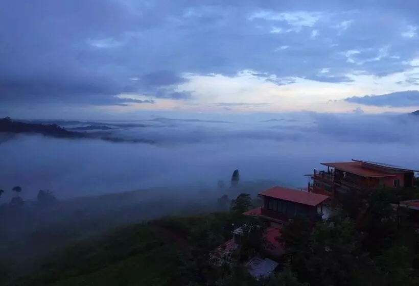 Hotelli Seemok Resort