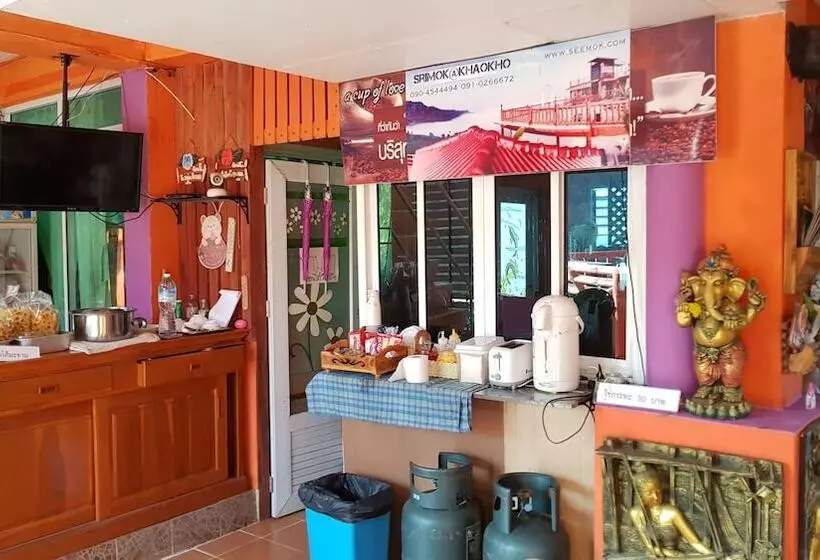 Hotelli Seemok Resort