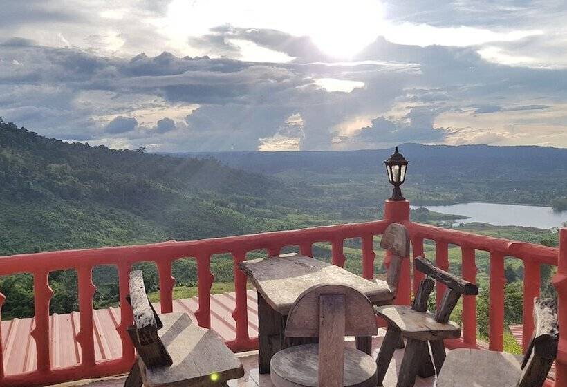 בית מלון כפרי Seemok Resort