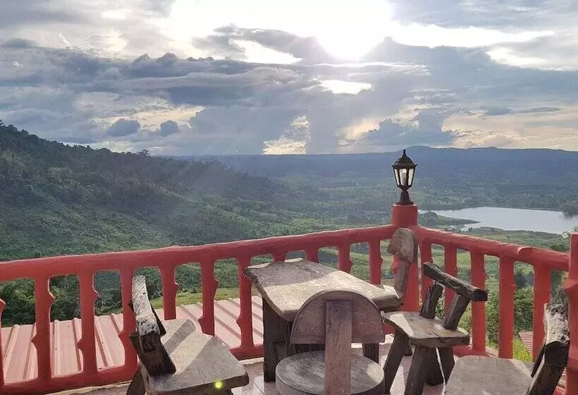 Hotelli Seemok Resort