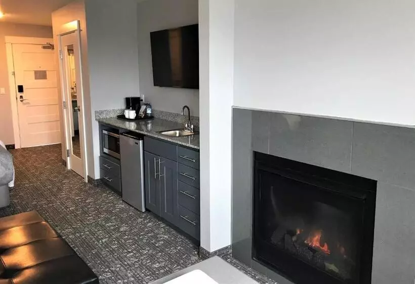 Hotelli Starfish Manor Oceanfront