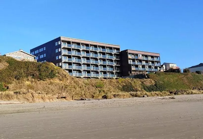 Hotelli Starfish Manor Oceanfront