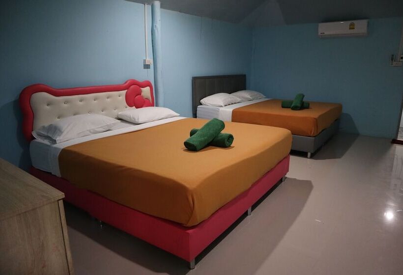 בית מלון כפרי Sunset Resort