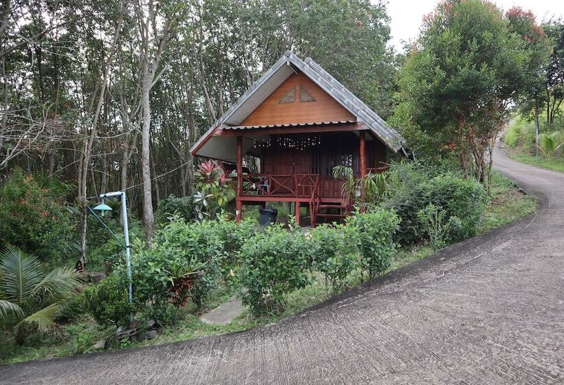 בית מלון כפרי Sunset Resort